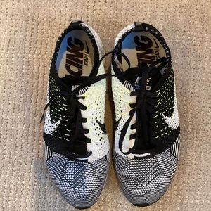 Nike Flyknit Racer - Black/White/Volt - Size 6